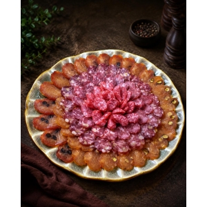 Плато с элитного мяса:махан